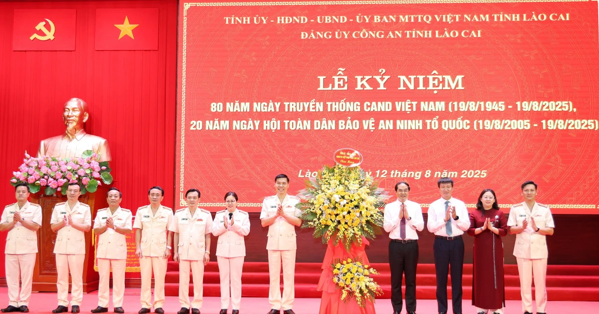 Sáng mãi hình ảnh người chiến sĩ Công an Lào Cai trong lòng dân