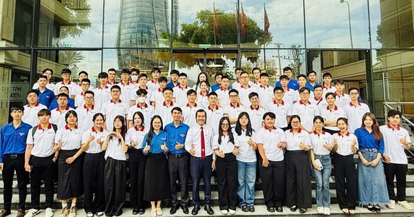 Thành phố Đà Nẵng tăng cường sinh viên công nghệ thông tin về 44 xã, phường