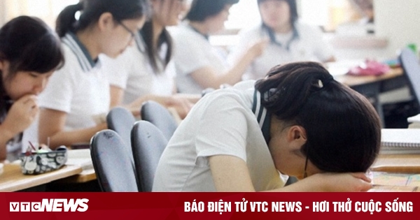 Phụ huynh càng giàu con càng dễ trúng tuyển vào đại học