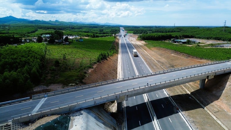 Thông tuyến cao tốc từ Hà Nội đến Đà Nẵng vào ngày 19/8- Ảnh 6.