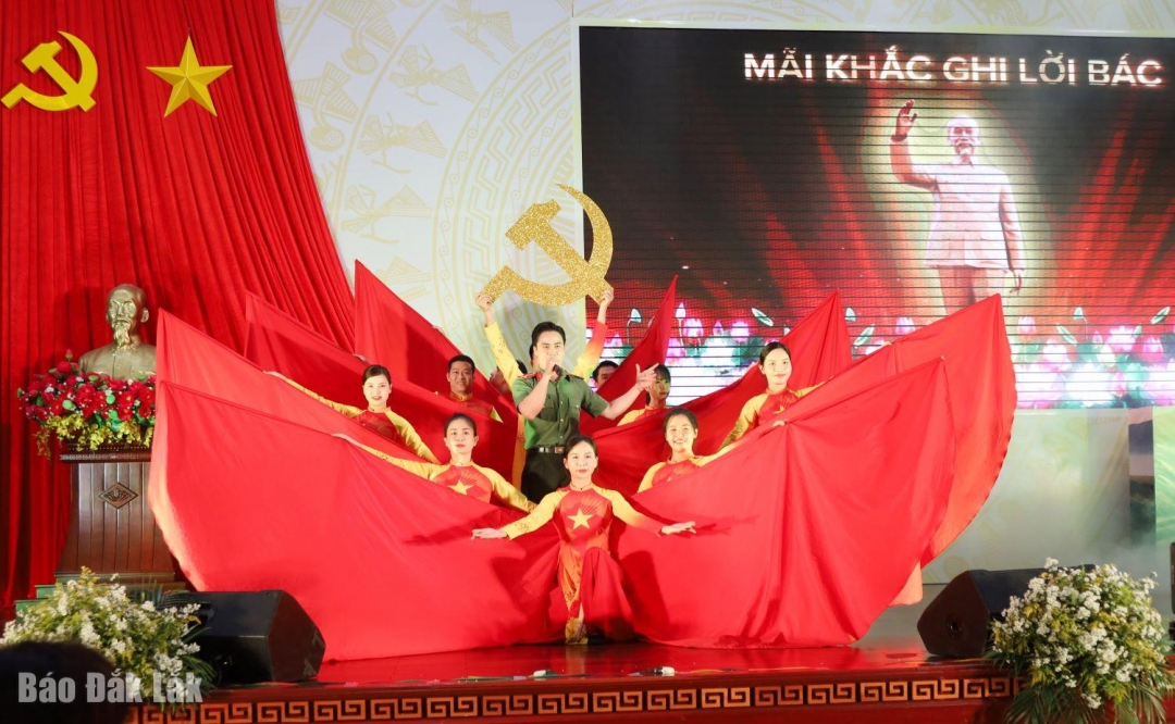 A special performance to celebrate the Party and beloved Uncle Ho.