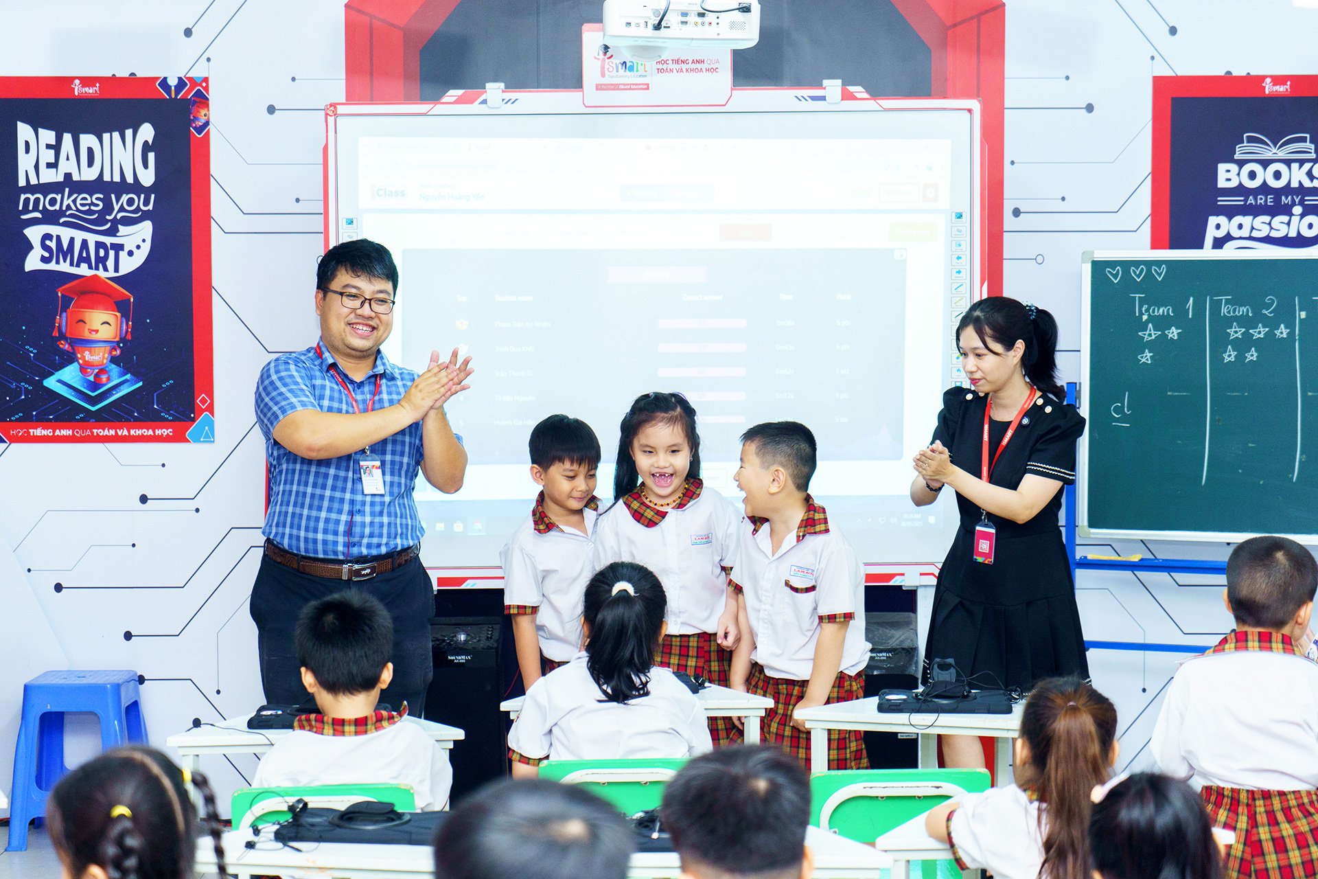 Từ công nghệ đến AI iSMART Education biến lớp học thành trải nghiệm học tiếng Anh mới mẻ - Ảnh 1.