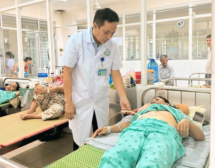 cấp cứu  - Ảnh 2.