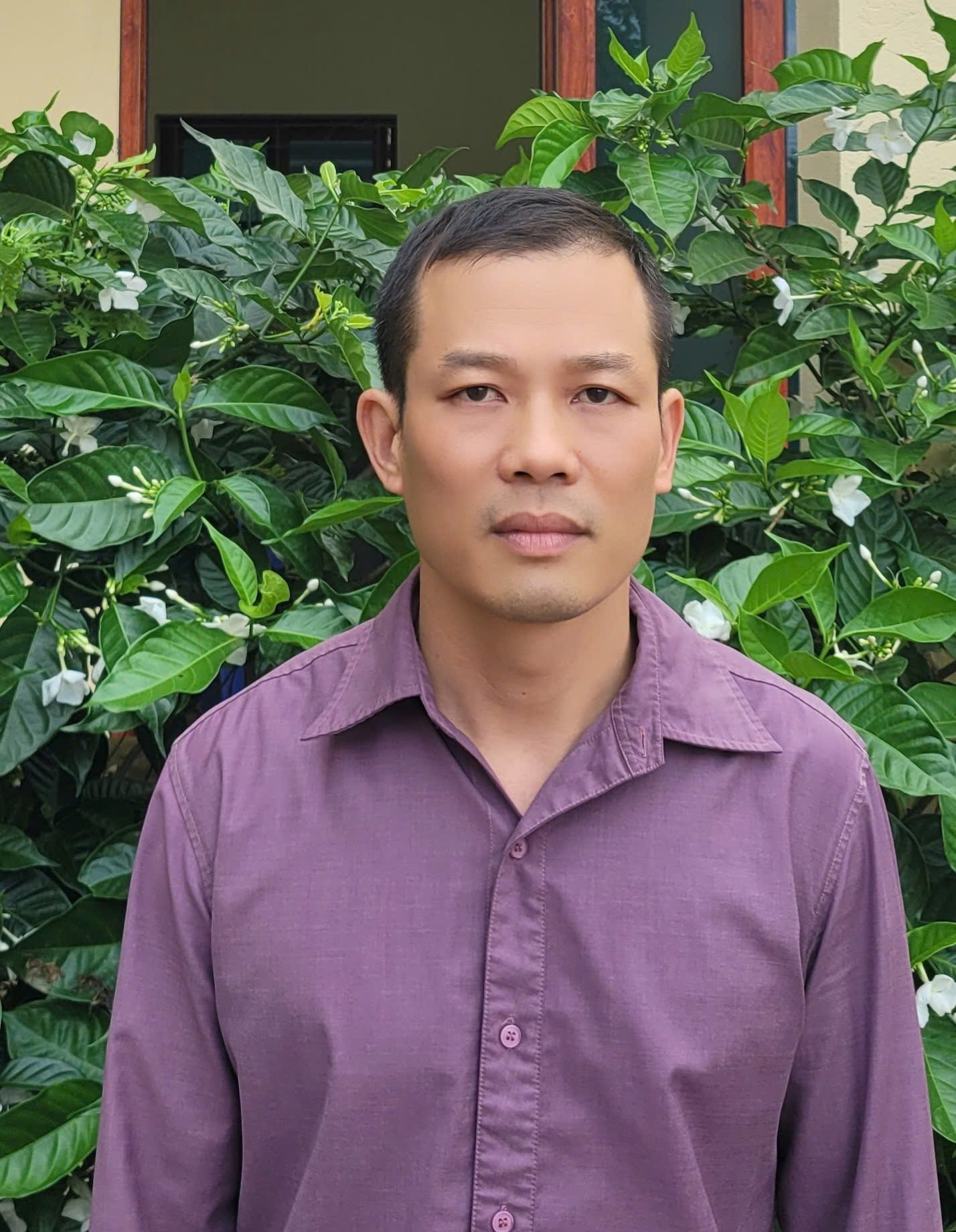 money-an-truong.jpg