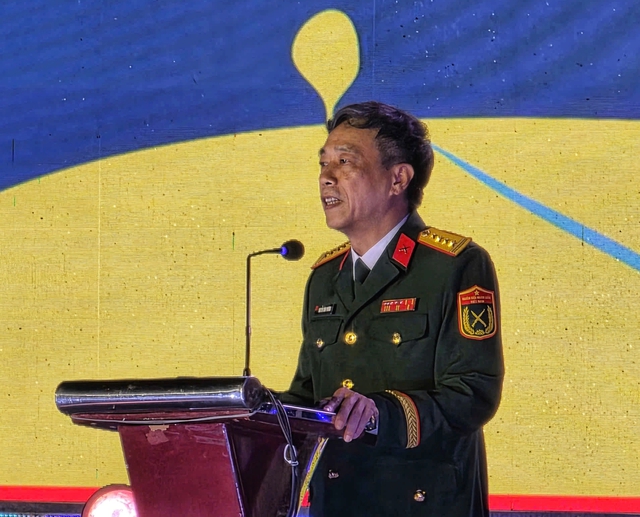 Âm vang 'Những câu thơ viết nên hình đất nước'- Ảnh 1.