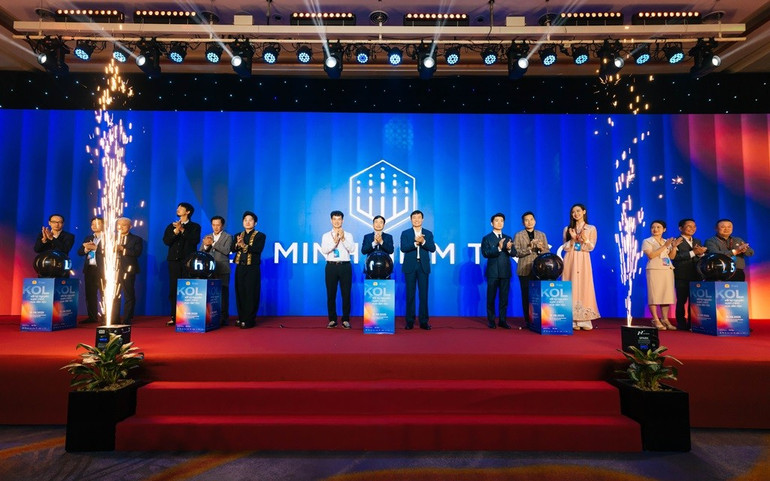 kol-lien-minh-2.jpg