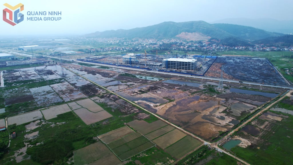 Viele Gebiete werden geräumt und dem Investor des Song Khoai Industrial Park-Projekts übergeben.