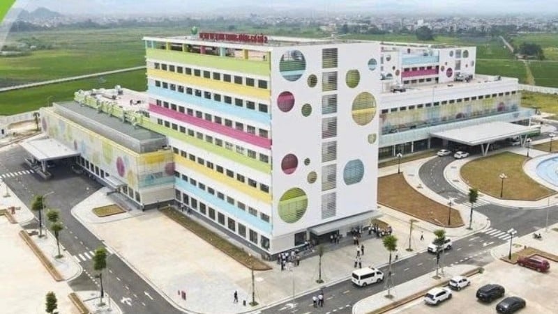 Bệnh viện Nhi Trung ương cơ sở 2 được xây dựng khang trang và hiện đại chính thức đi vào hoạt động phục vụ công tác chăm sóc sức khỏe cho bệnh nhi. 