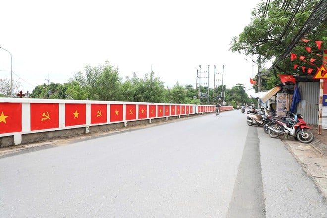 Rực rỡ sắc cờ Tổ quốc trên quê hương Hồng Vân- Ảnh 5.