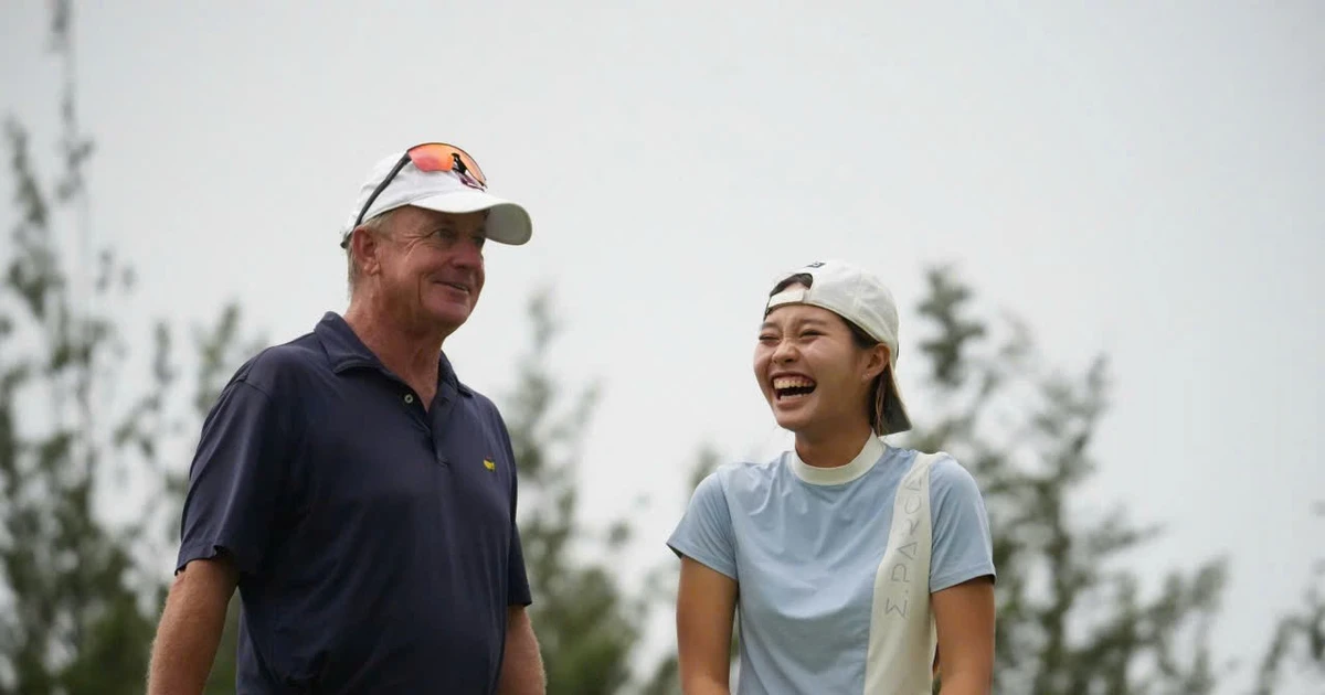 '360 sắc thái biểu cảm' của Lê Chúc An trên sân tập trước thềm Giải Vô địch Golf Quốc gia - Gia Lai 2025