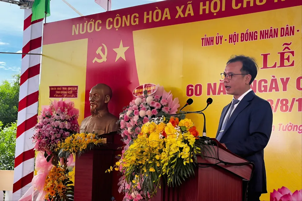 u huấn