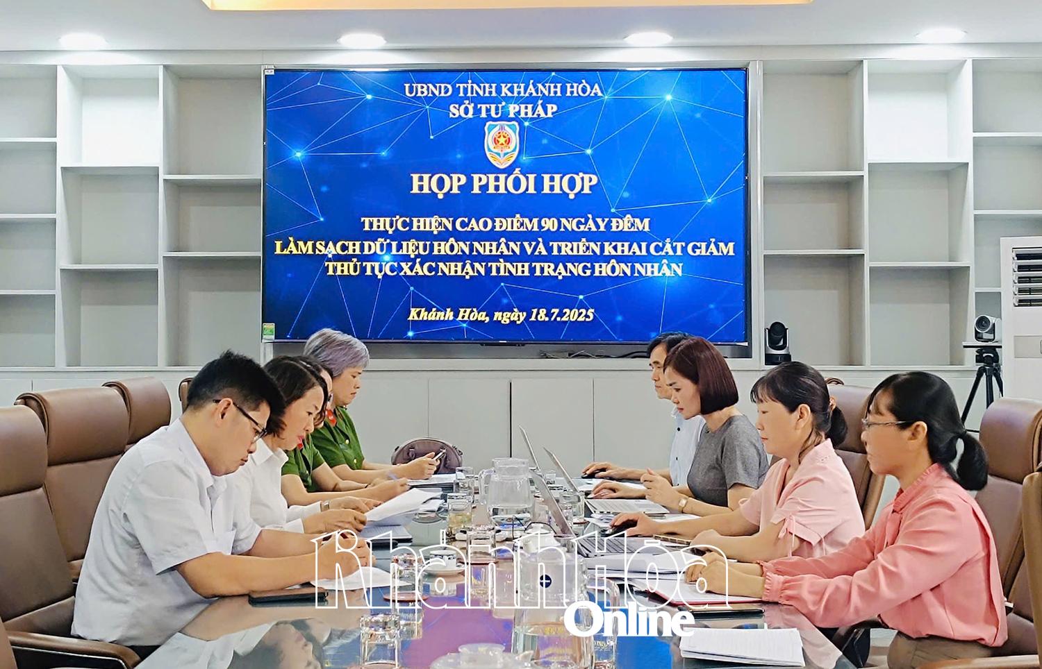 នាយកដ្ឋាន​យុត្តិធម៌ និង​ស្ថាប័ន​ពាក់ព័ន្ធ​បាន​ជួប​ពិភាក្សា​គ្នា​អំពី​គម្រោង​ពិនិត្យ​និង​ធ្វើ​បច្ចុប្បន្នភាព​ទិន្នន័យ​អាពាហ៍ពិពាហ៍​នៅ​ថ្ងៃ​ទី ១៨ ខែ​កក្កដា។