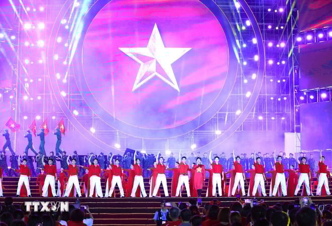 ttxvn-chuong-trinh-nghe-thuat-dac-biet-tu-hao-la-nguoi-viet-nam2.jpg