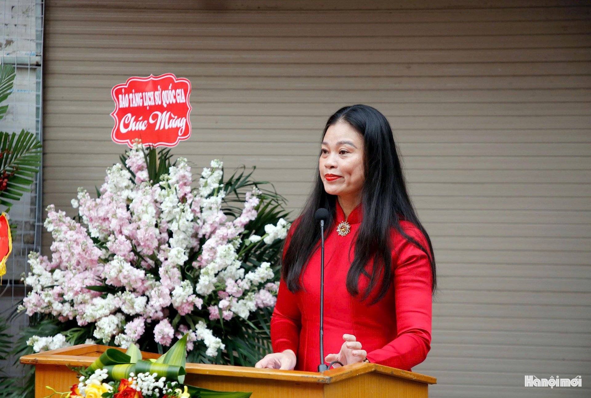 Hà Nội gắn biển công trình và trưng bày triển lãm tại di tích lịch sử 48 Hàng Ngang - Ảnh 3.