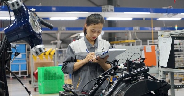 Tọa đàm trực tuyến “Đổi mới mô hình tăng trưởng vì mục tiêu tăng trưởng hai con số”