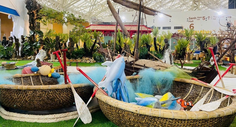 Kiểm tra trưng bày Triển lãm “Quảng Ngãi – Cội nguồn cách mạng, vững bước tương lai” - ảnh 2