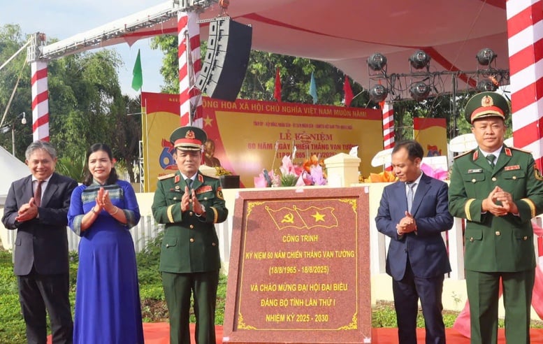 Quảng Ngãi kỷ niệm 60 năm Chiến thắng Vạn Tường- Ảnh 4.