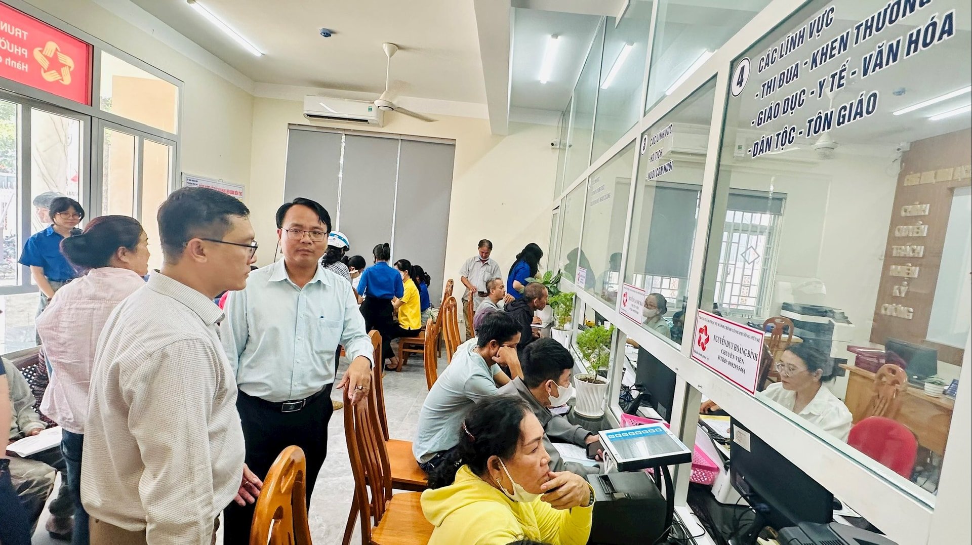 Lãnh đạo tỉnh kiểm tra tại Trung tâm hành chính công phường Mũi Né 