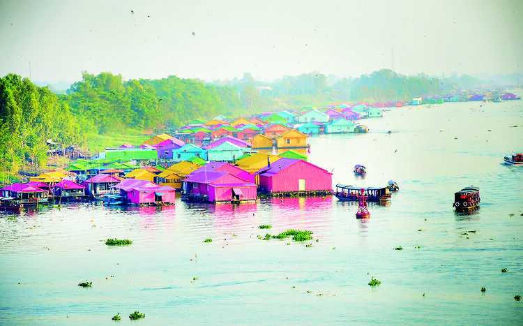 Làng nổi trên sông