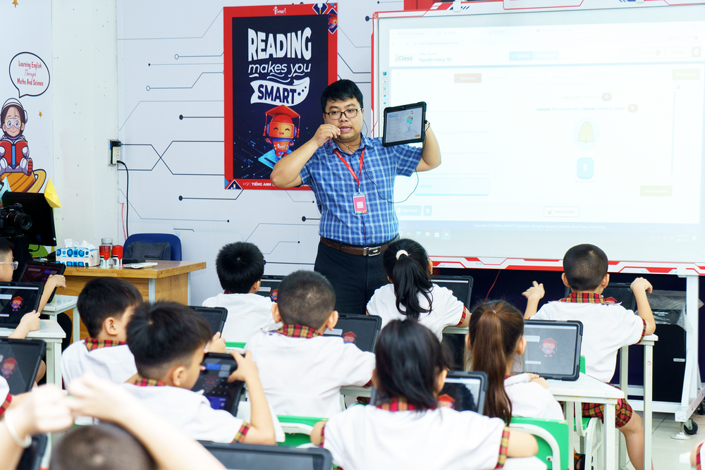 Từ công nghệ đến AI iSMART Education biến lớp học thành trải nghiệm học tiếng Anh mới mẻ - Ảnh 4.
