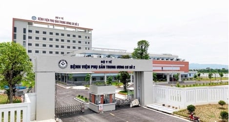 សម្ពោធ​មន្ទីរពេទ្យ​សំខាន់​ចំនួន​ពីរ ដើម្បី​អបអរសាទរ​ទិវា​ជាតិ​ខួប​លើក​ទី​៨០