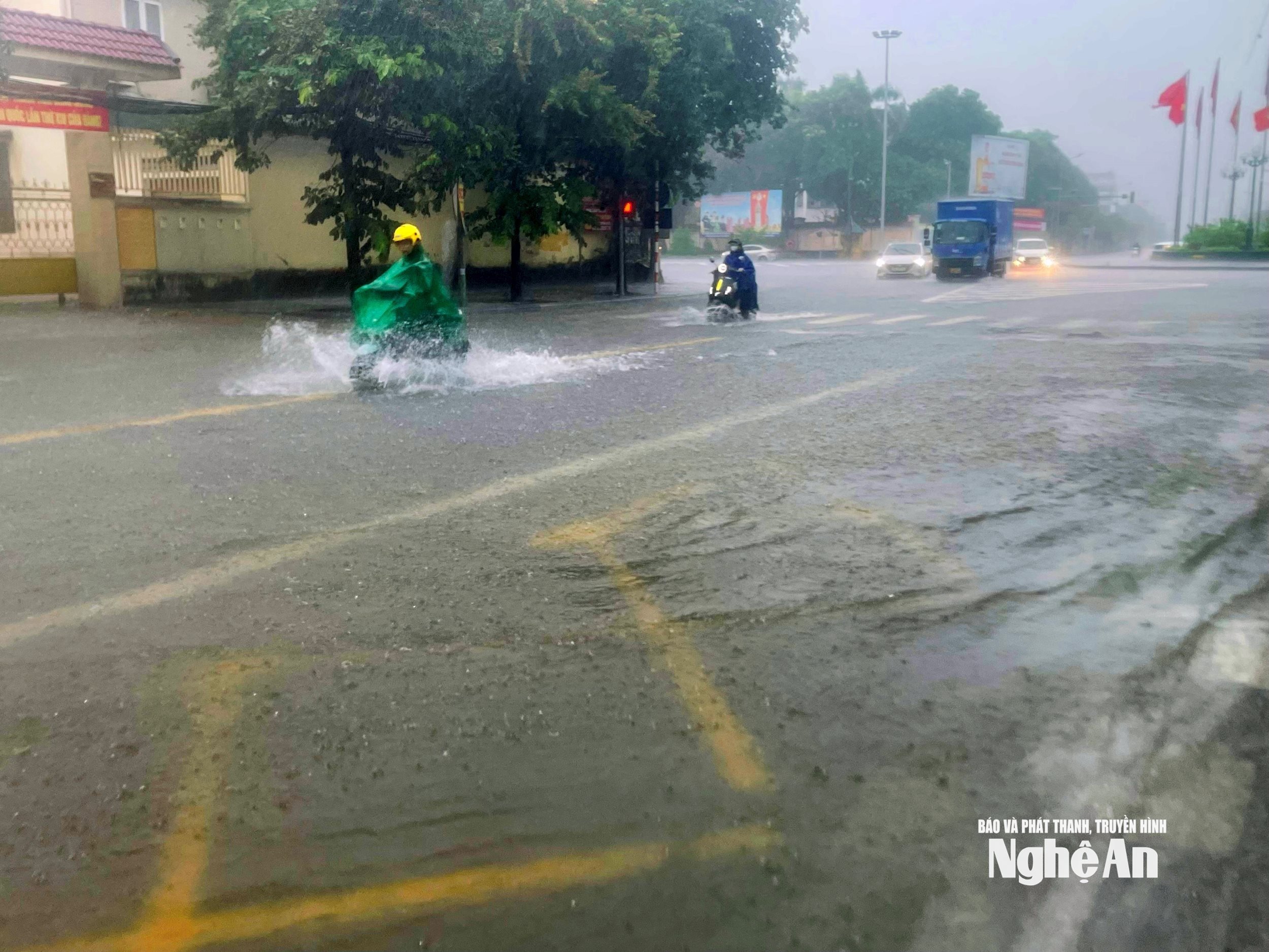 bna_vong-xuyen-hai-quan(1)-0c4b6727bd7cc728c4884fd2ba48c9e9.jpg