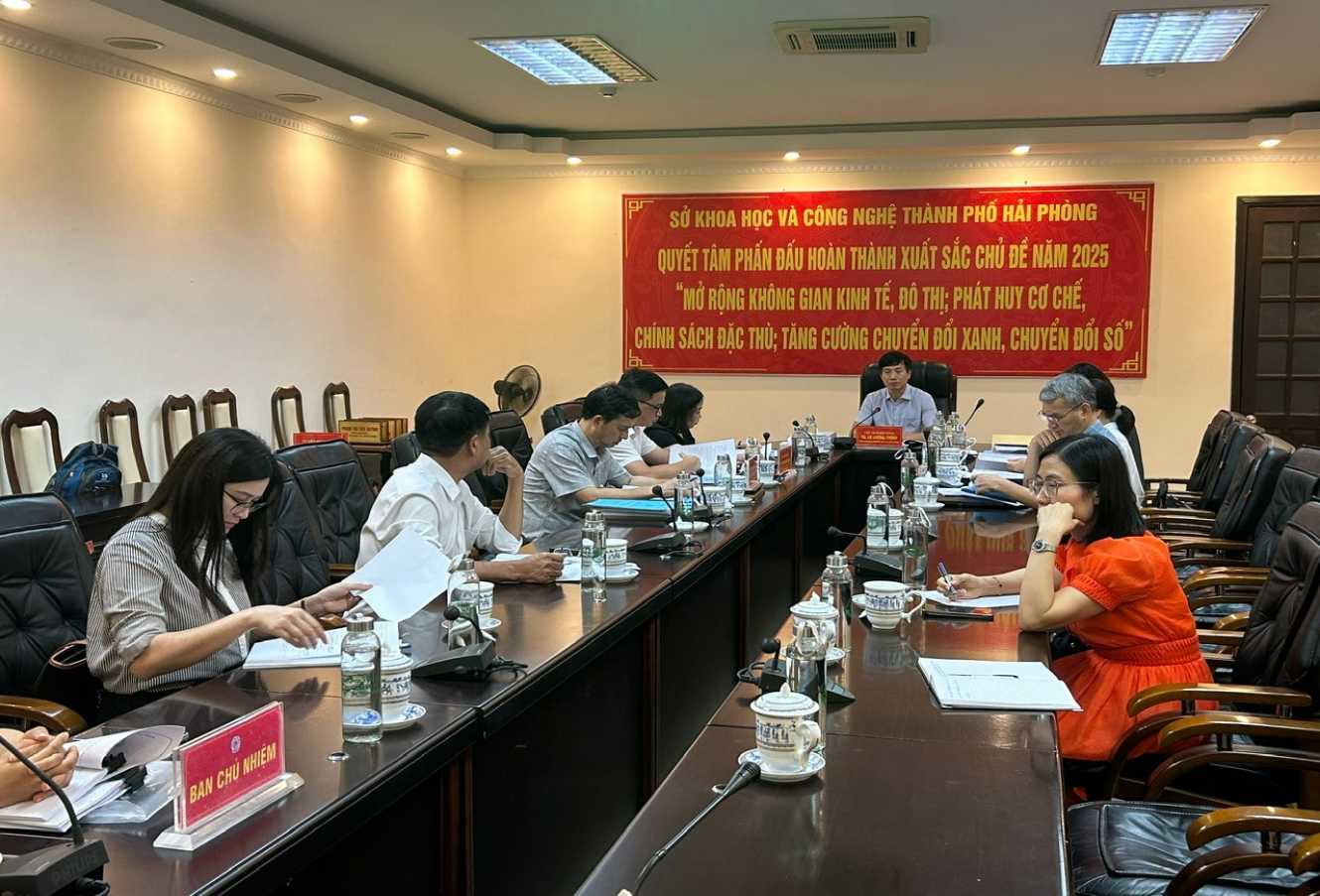 ការកសាងគំរូផលិតកម្មត្រសក់ VC09 តាមក្រុមហ៊ុន VietGAP នៅខេត្ត Hai Duong (ទីក្រុង Hai Phong)