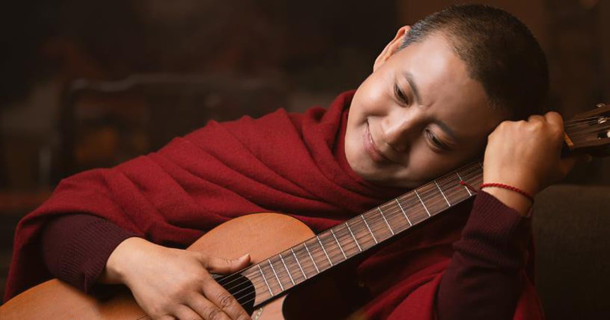 កំពូលតារាចម្រៀង Zen Ani Choying Drolma មកដល់ប្រទេសវៀតណាម