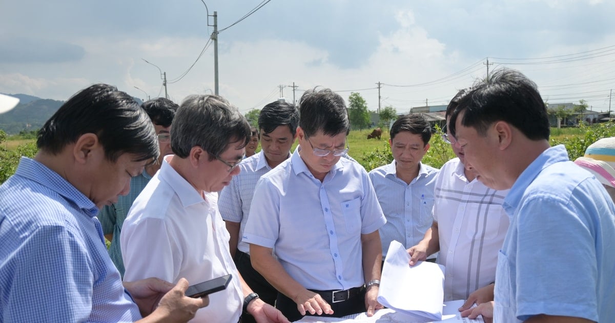 Phó Chủ tịch UBND tỉnh kiểm tra các công trình, dự án sắp khởi động, khánh thành