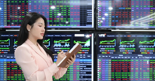 Chứng khoán tuần 18 – 22/8: VN-Index vượt đỉnh, khó tránh "rung lắc"