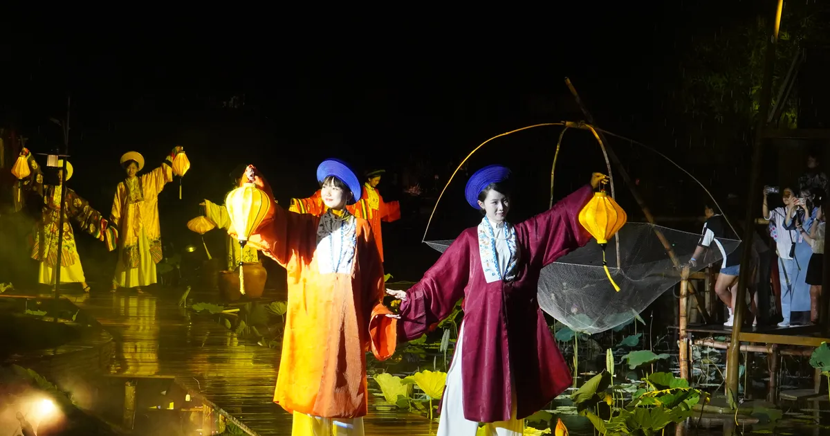 Ấn tượng với show diễn thực cảnh kể chuyện Nha Trang - Khánh Hòa xưa