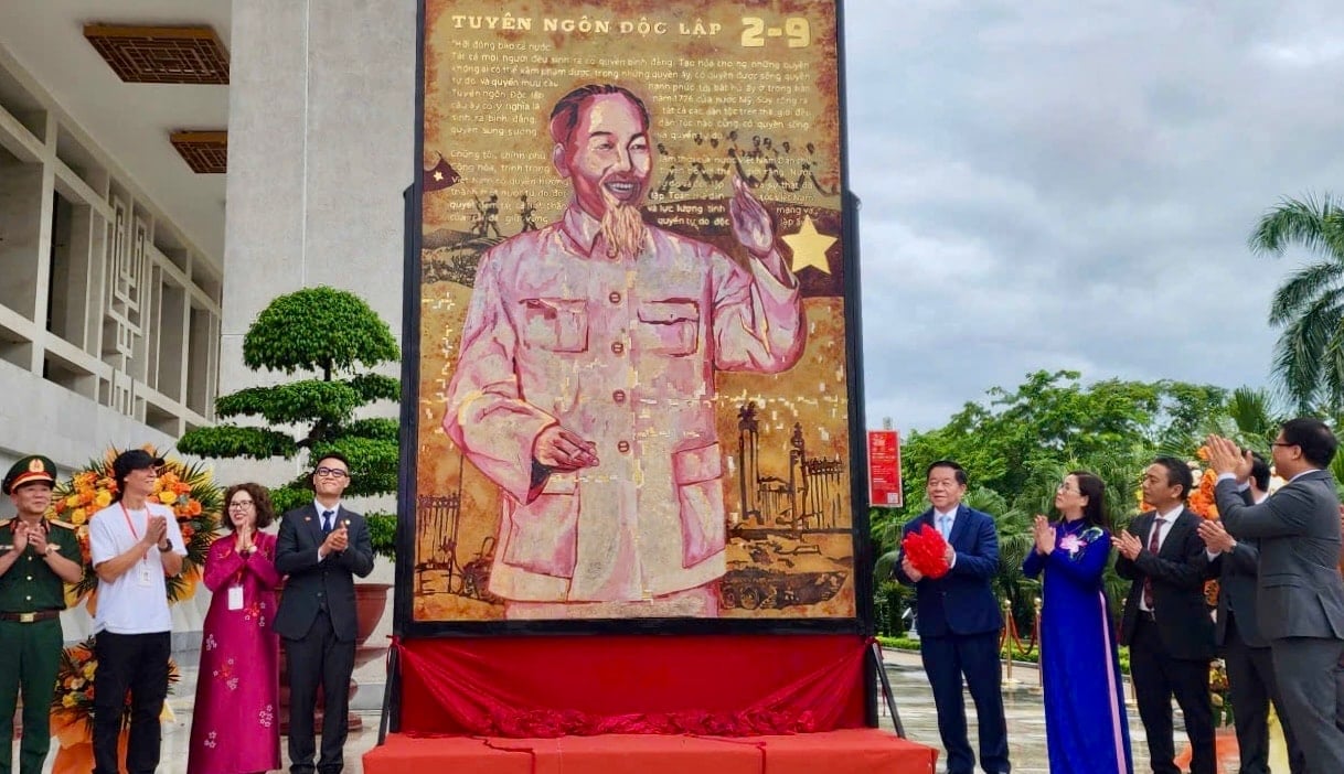 រដូវផ្ការីក-1.jpg