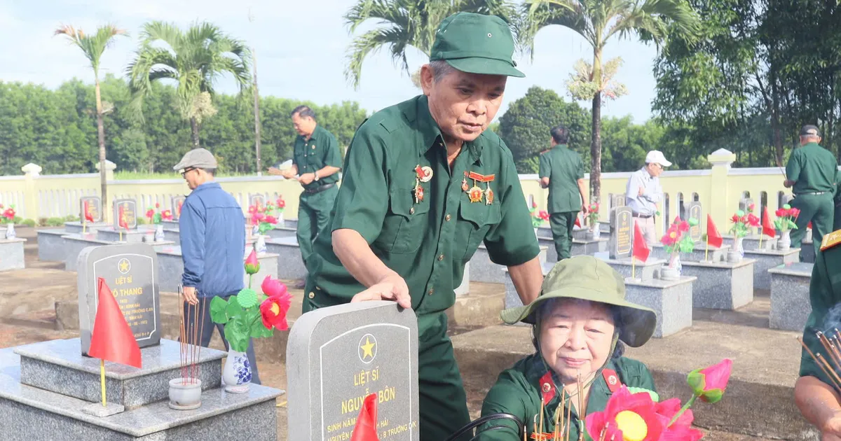 Kỷ niệm 60 năm Chiến thắng Vạn Tường