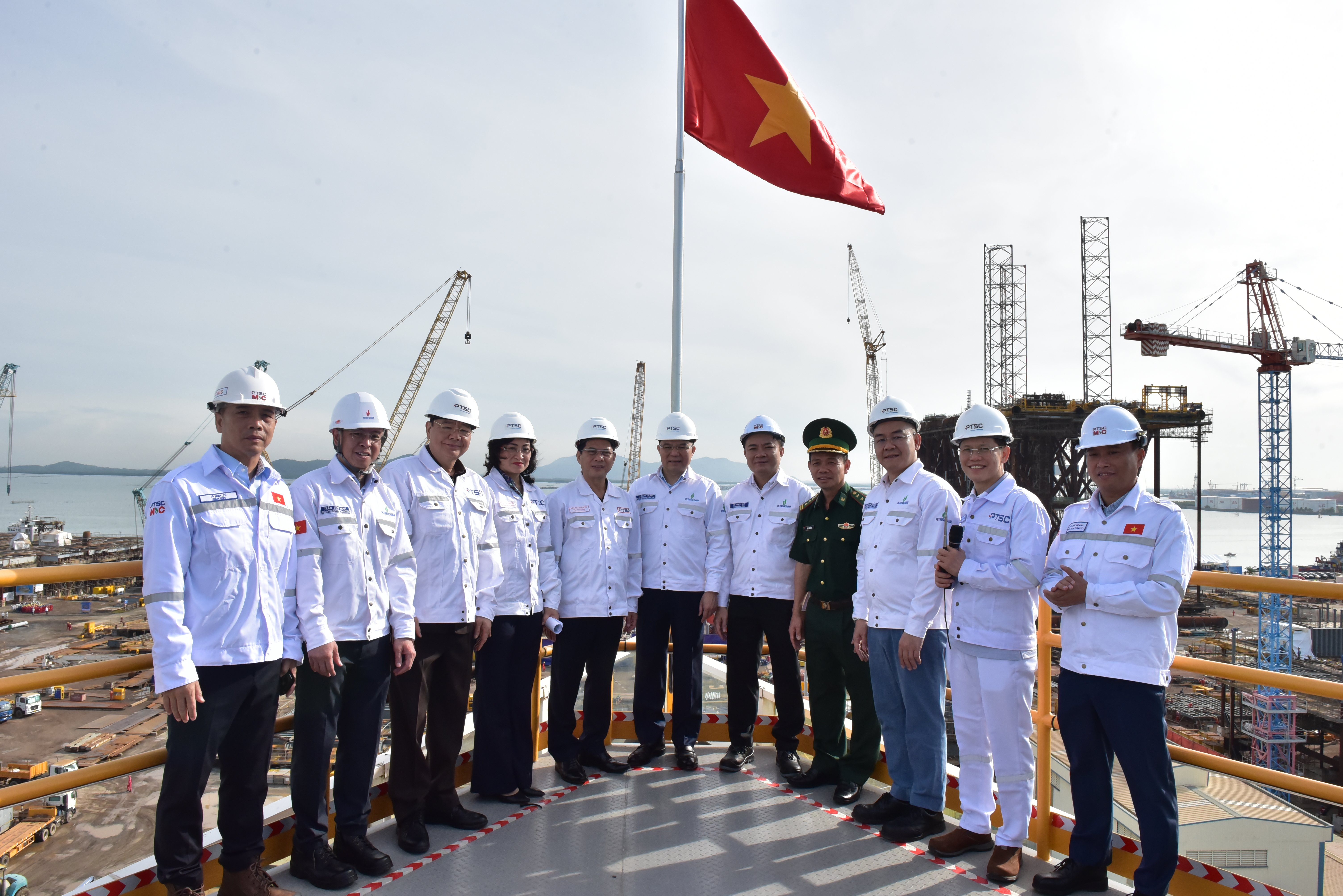 PTSC đón Phó Thủ tướng Bùi Thanh Sơn tại Trung tâm CNNL & HCKT – Dấu ấn năng lực Việt Nam trên bản đồ dầu khí và năng lượng tái tạo