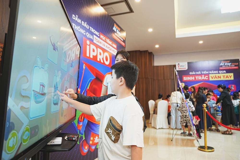 Từ công nghệ đến AI iSMART Education biến lớp học thành trải nghiệm học tiếng Anh mới mẻ - Ảnh 19.
