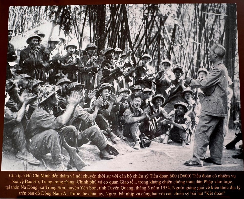 Tuyen Quang kämpft gegen die Zeit, um sich auf die Teilnahme an der 80-jährigen National Achievement Exhibition vorzubereiten – Foto 1