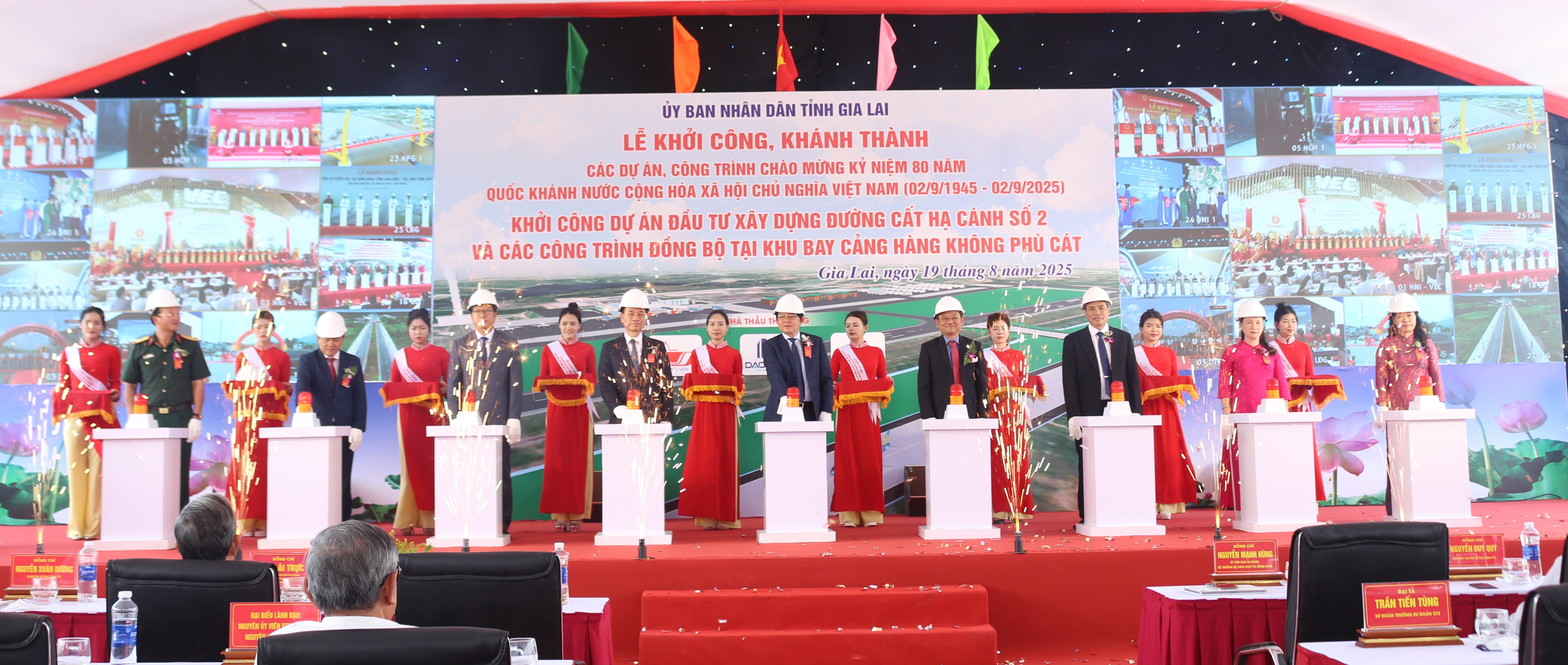 Lễ khởi công dự án đường cất hạ cánh số 2 và các công trình đồng bộ tại khu bay Cảng hàng không Phù Cát