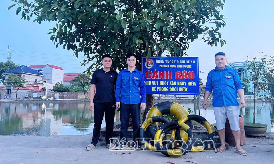 Đoàn phường Mỹ Hào triển khai mô hình “Săm xe cứu hộ” phòng, chống đuối nước