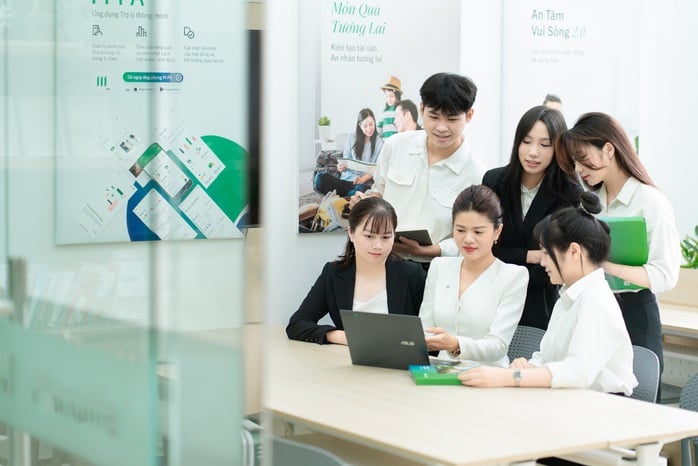 Manulife Việt Nam chi trả gần 4.000 tỉ đồng quyền lợi bảo hiểm 6 tháng đầu năm 2025- Ảnh 3.