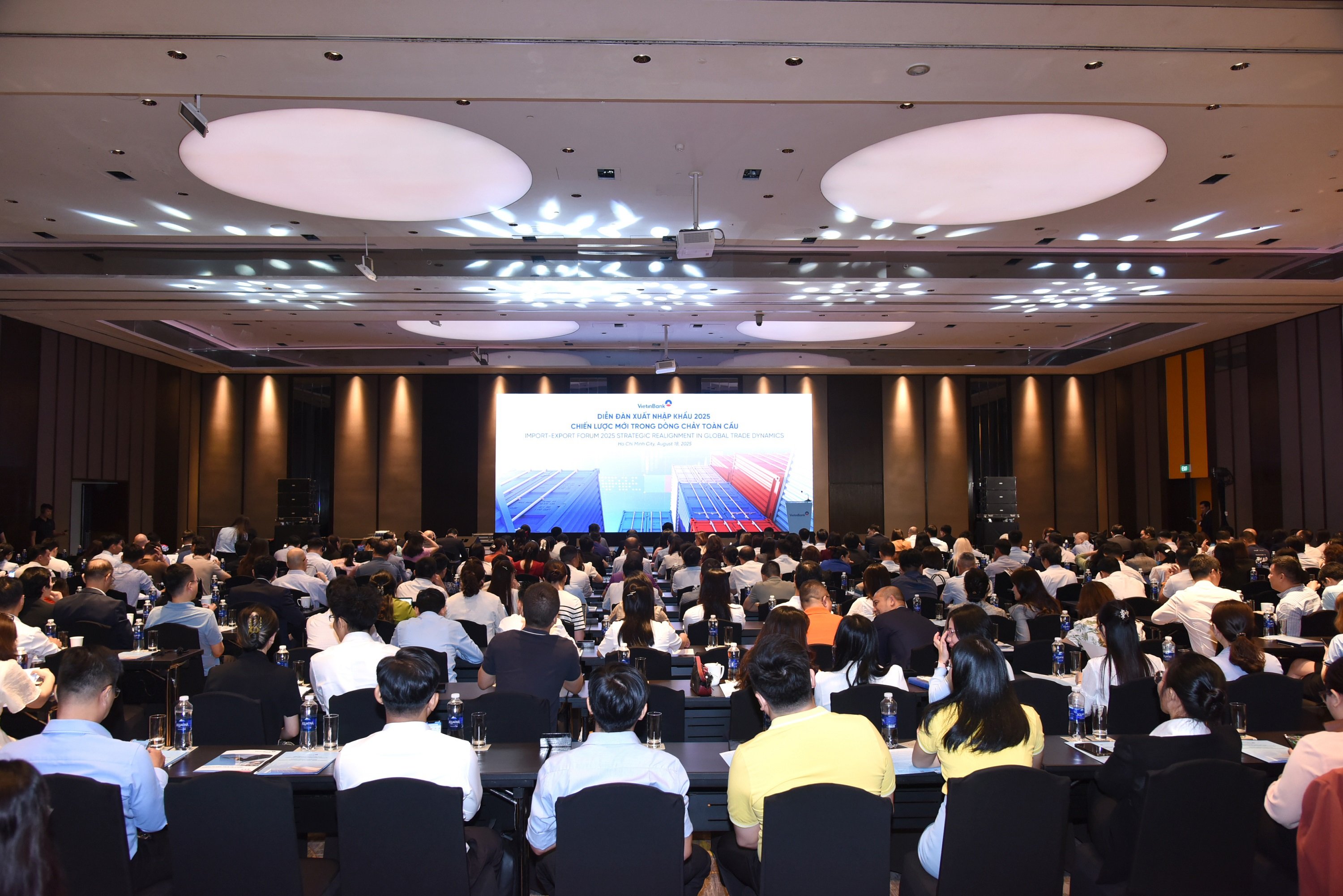 VietinBank: Cập nhật chính sách - Gợi mở chiến lược - Đồng hành cùng doanh nghiệp