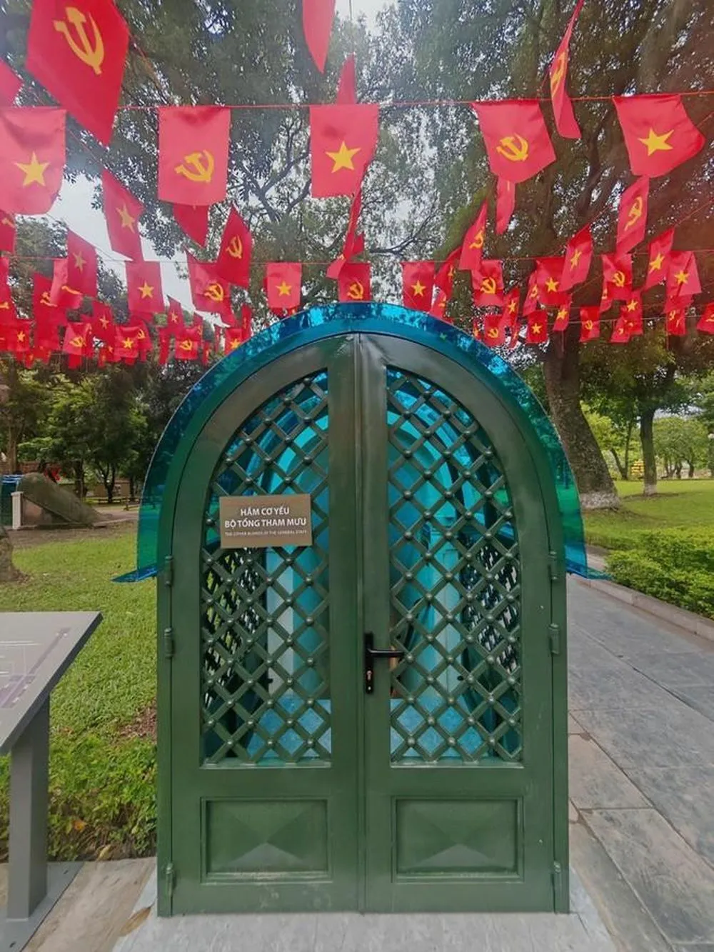 hầm cơ yếu.jpg