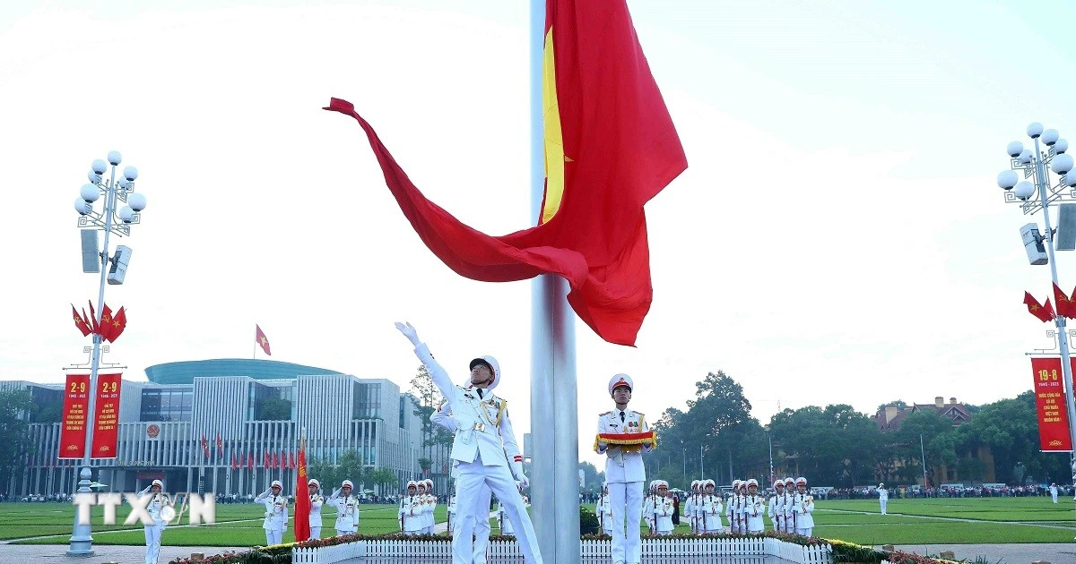 Báo Pasaxon: Thành công của Cách mạng tháng Tám là động lực xây dựng đất nước