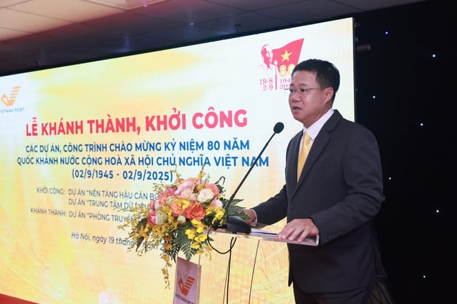 ong-nguyen-truong-giang-chu-tich-hdtv-tong-cong-ty-buu-dien-viet-namjpg.jpg