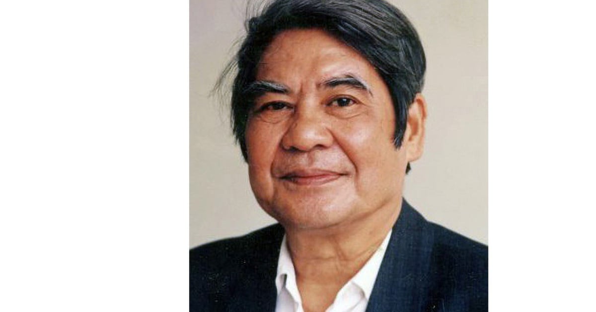 Nguyen Dinh Thi, a writer closely associated with the fate of the nation