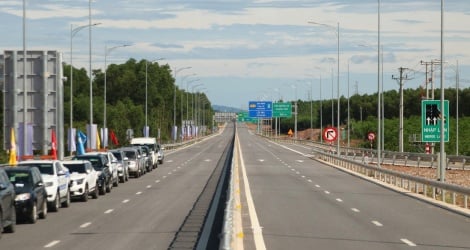 Thông xe Dự án thành phần cao tốc Vạn Ninh - Cam Lộ