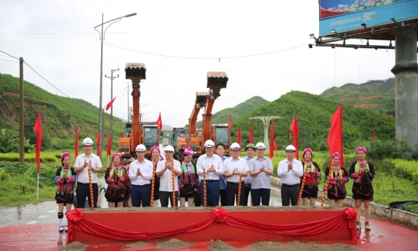 Khởi công Dự án cải tạo, nâng cấp đường tỉnh 330
