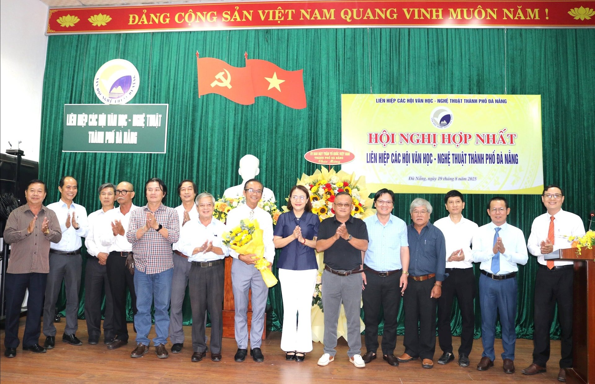 DA NANG 8