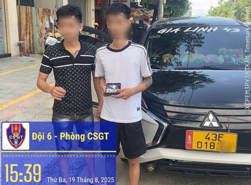 2 thanh niên không chấp hành hiệu lệnh giao thông dương tính với ma túy -0