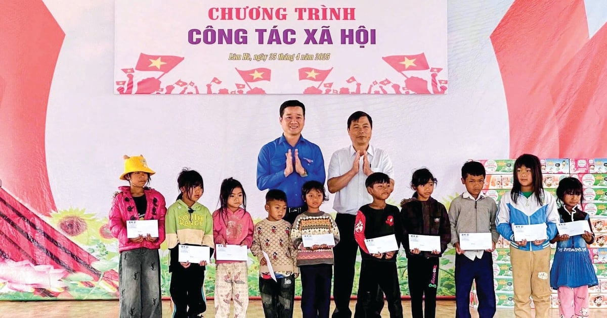 Phát huy sức trẻ, xung kích, tình nguyện vì cộng đồng