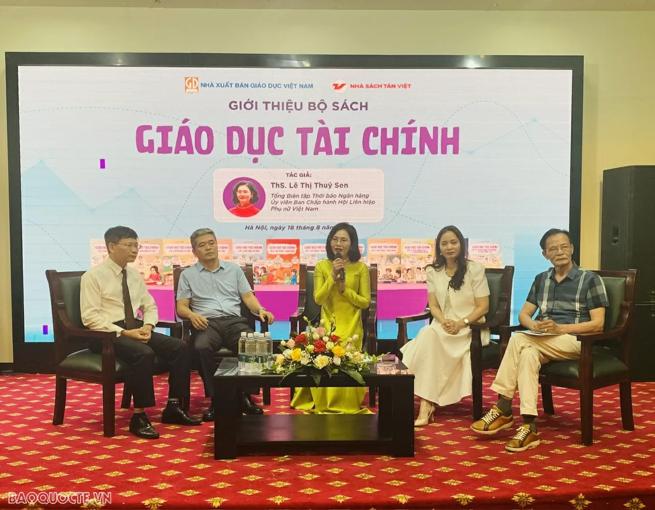 Ra mắt sách Giáo dục tài chính dành cho học sinh
